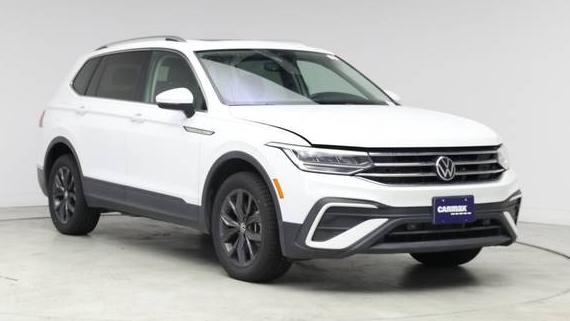 VOLKSWAGEN TIGUAN 4MOTION 2022 3VV2B7AX7NM163080 image